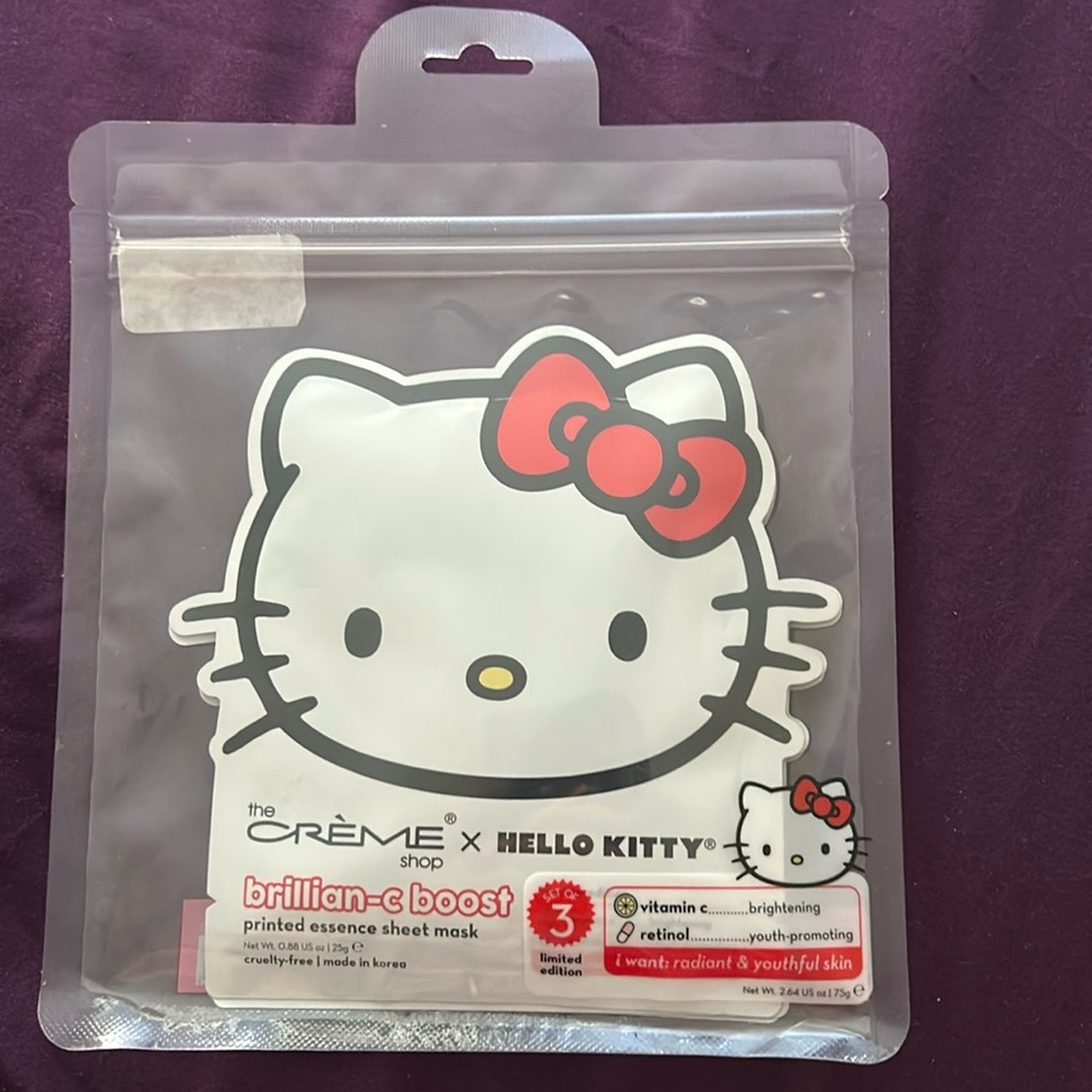The CRÈME shop x Hello Kitty brillian-c boost sheet mask